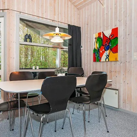 Three-bedroom In Romo 14 度假居